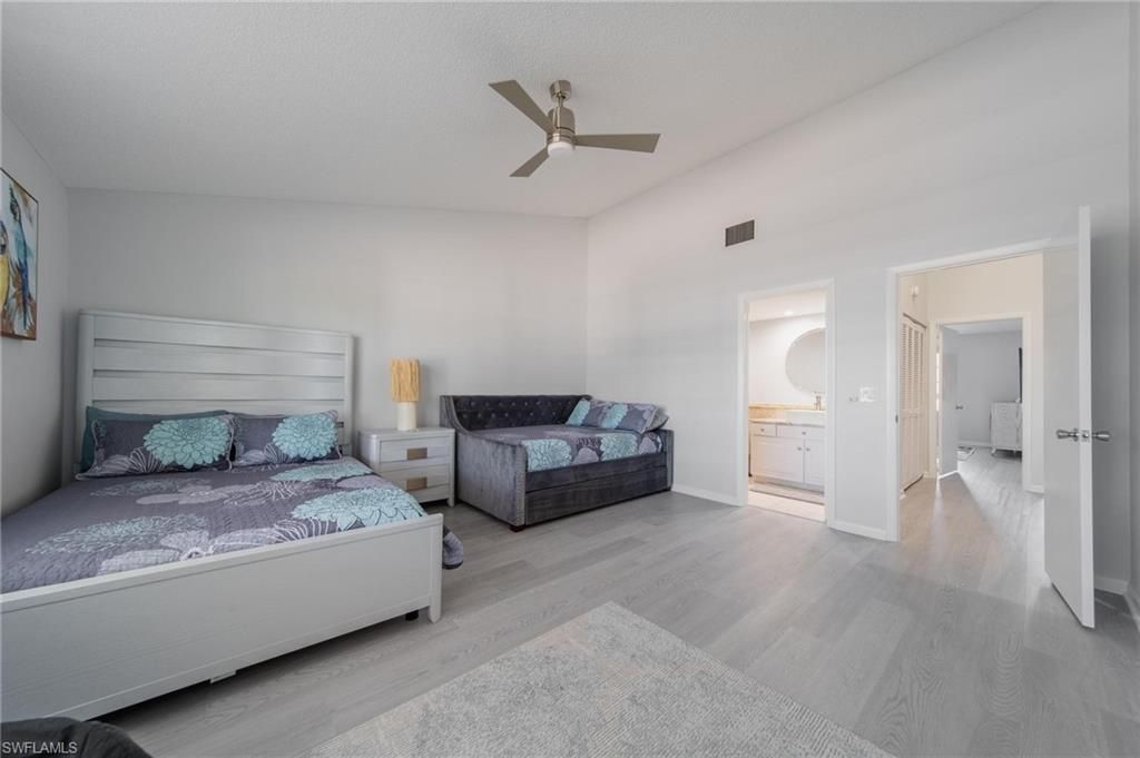 820 Meadowland Dr, Unit D, Naples, FL 34108 Photo