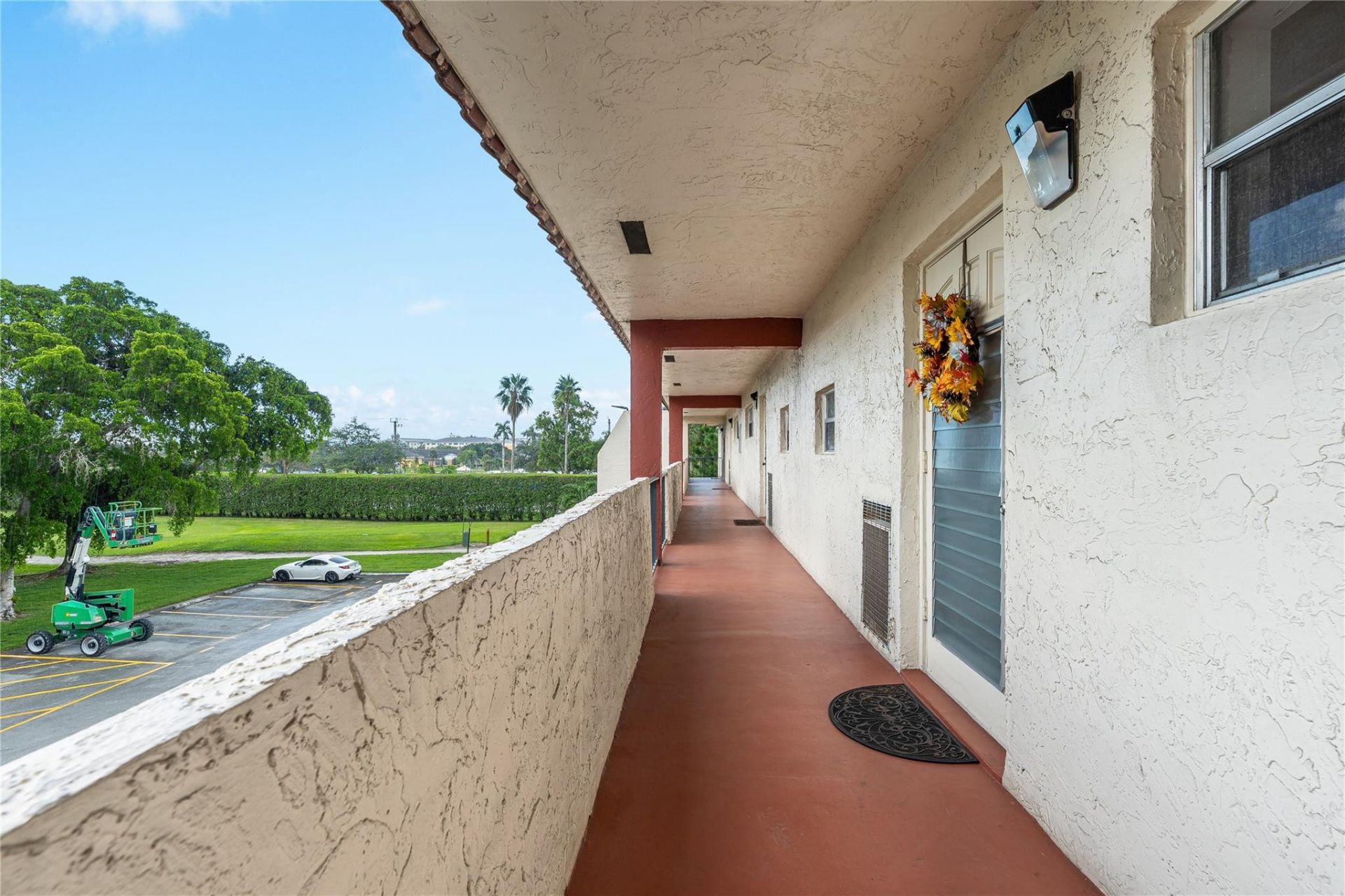 8940 S Hollybrook Boulevard, Unit 307, Pembroke Pines, FL 33025 Photo