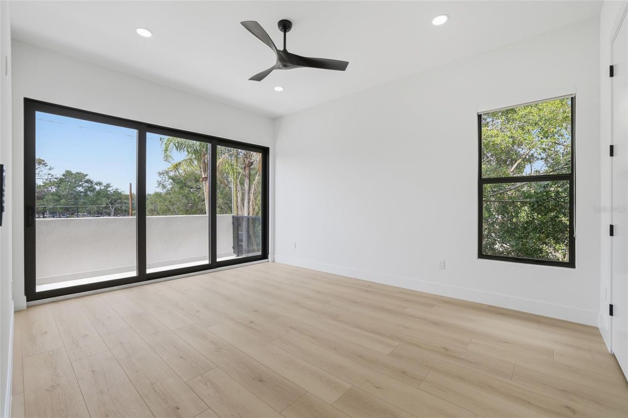 6907 N Boulevard, Tampa, FL 33604 Photo