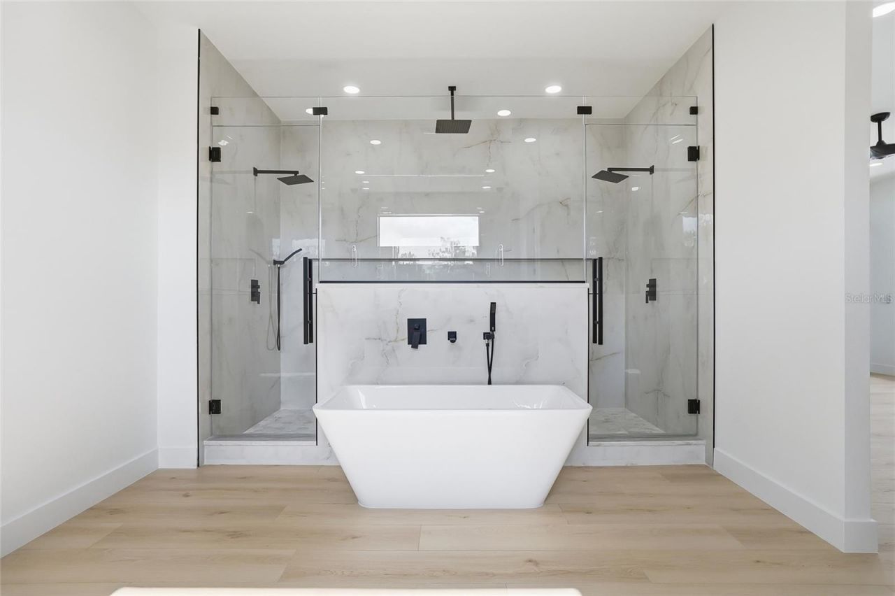 6907 N Boulevard, Tampa, FL 33604 Photo