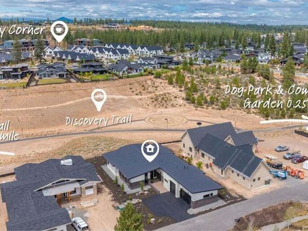 3122 NW Crossing Drive, Bend, OR 97703