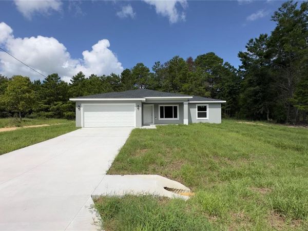 122 MALAUKA LOOP, OCKLAWAHA, FL 32179