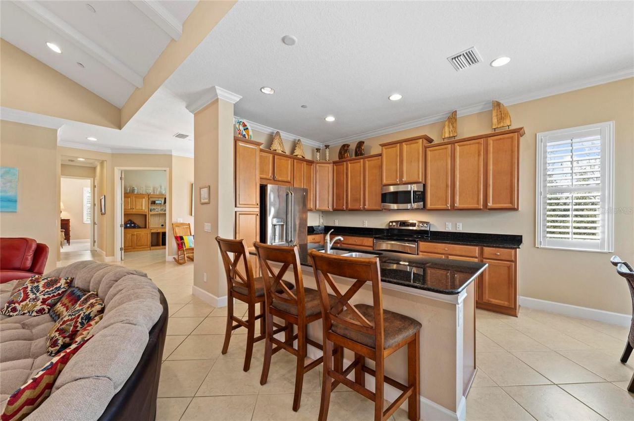 266 Sapphire Lake Drive, Unit 202, Bradenton, FL 34209 Photo