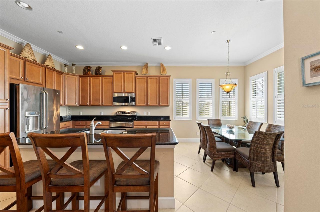 266 Sapphire Lake Drive, Unit 202, Bradenton, FL 34209 Photo