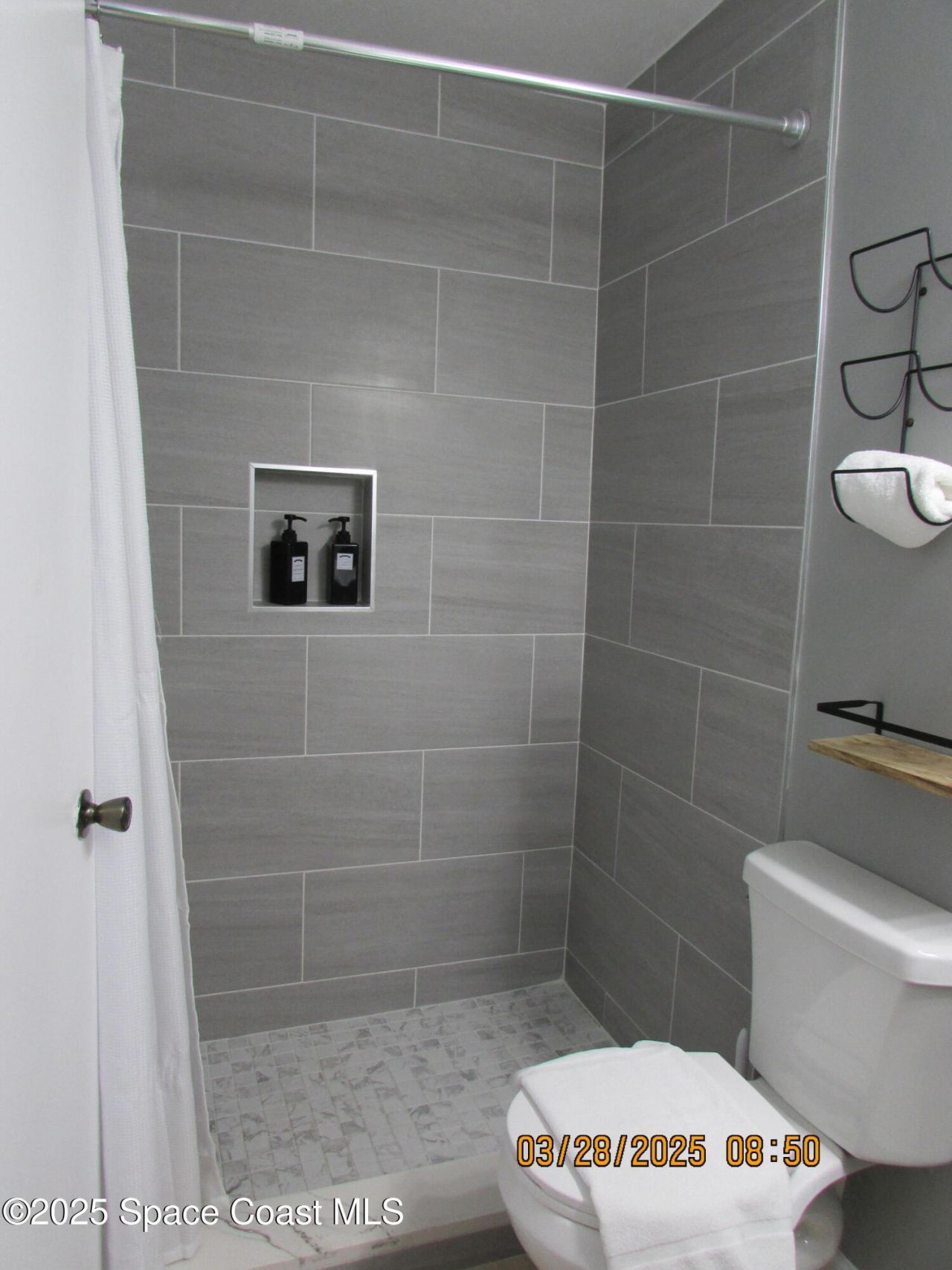 1850 Charlesmont Drive, Unit 7118, Melbourne, FL 32903 Photo