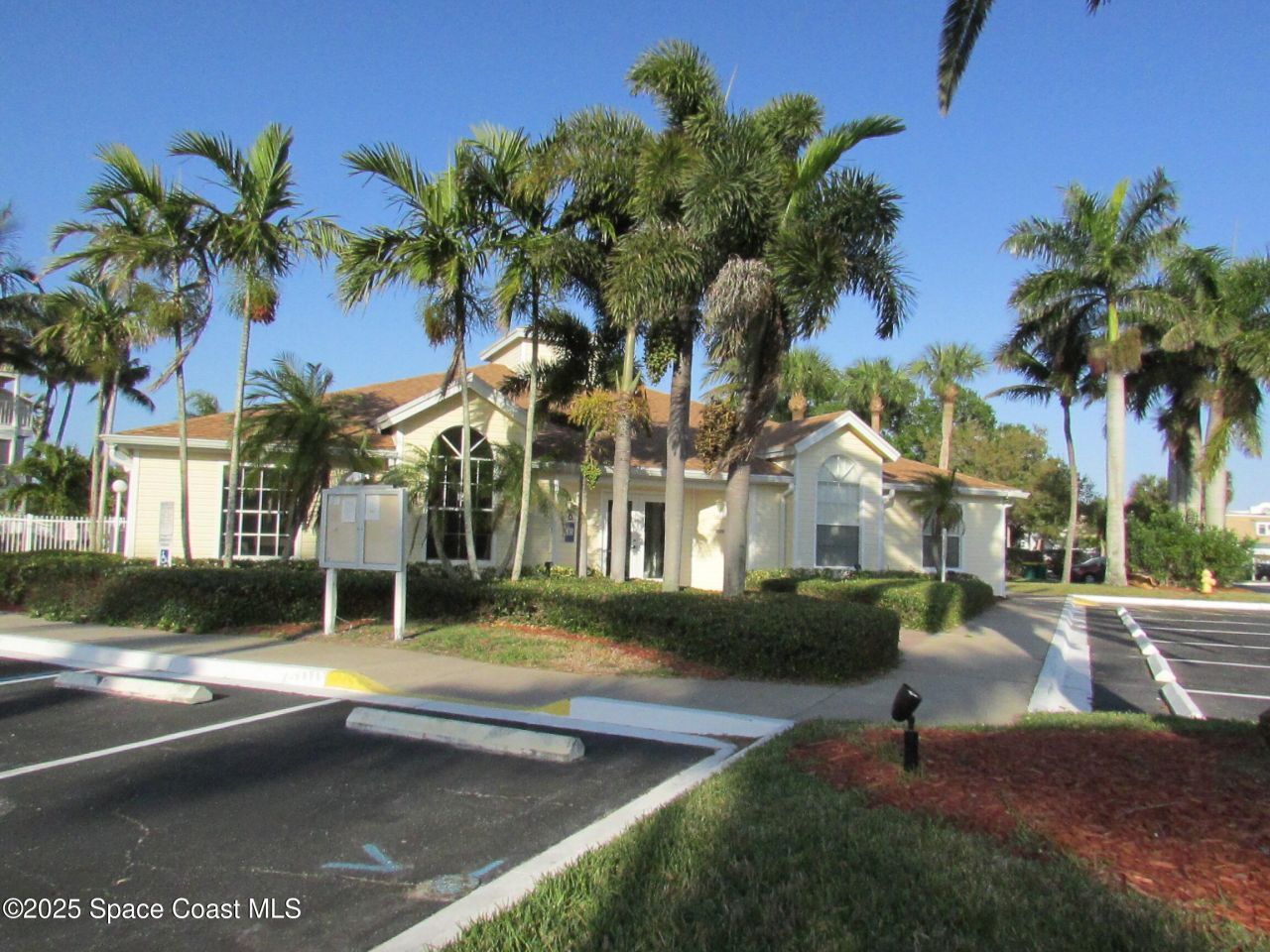 1850 Charlesmont Drive, Unit 7118, Melbourne, FL 32903 Photo