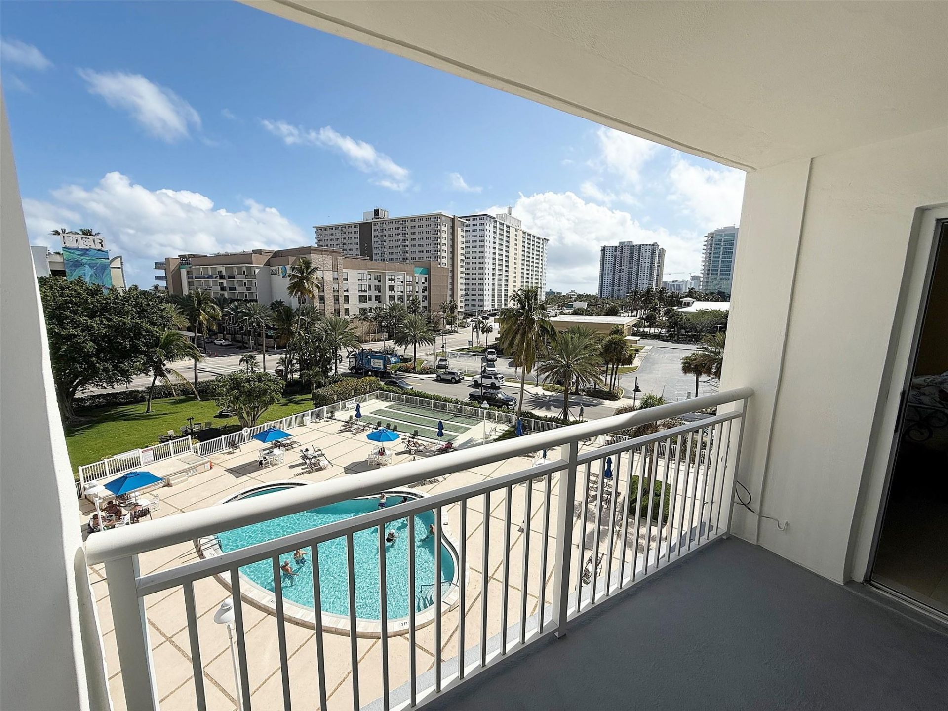 201 N Ocean Boulevard, Unit 506, Pompano Beach, FL 33062 Photo