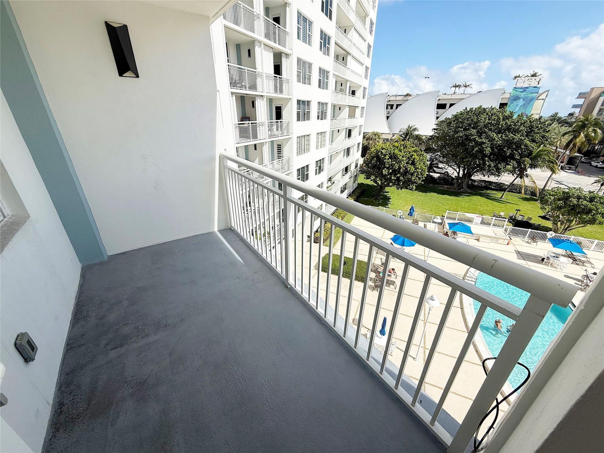 201 N Ocean Boulevard, Unit 506, Pompano Beach, FL 33062 Photo