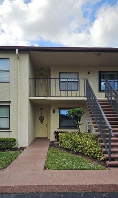 7879 Willow Spring Drive, Unit 923, Lake Worth, FL 33467 Photo