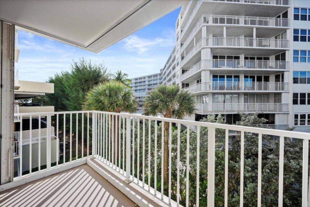 3540 S Ocean Boulevard, Unit 309, South Palm Beach, FL 33480 Photo