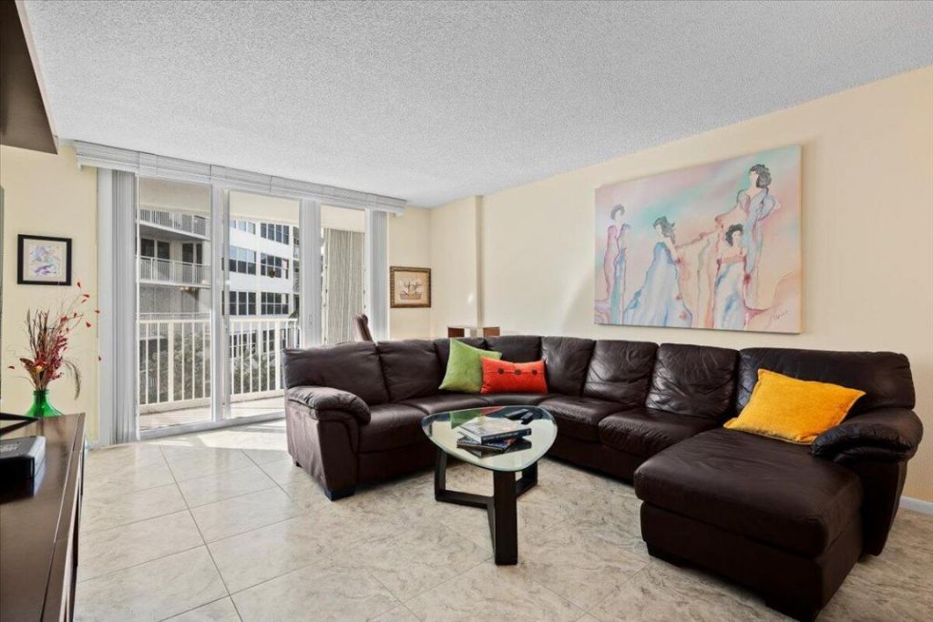 3540 S Ocean Boulevard, Unit 309, South Palm Beach, FL 33480 Photo