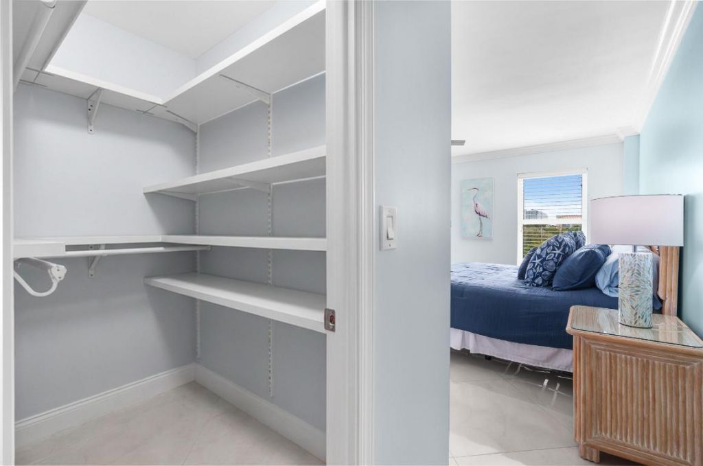 950 Ponce De Leon Road, Unit 401, Boca Raton, FL 33432 Photo