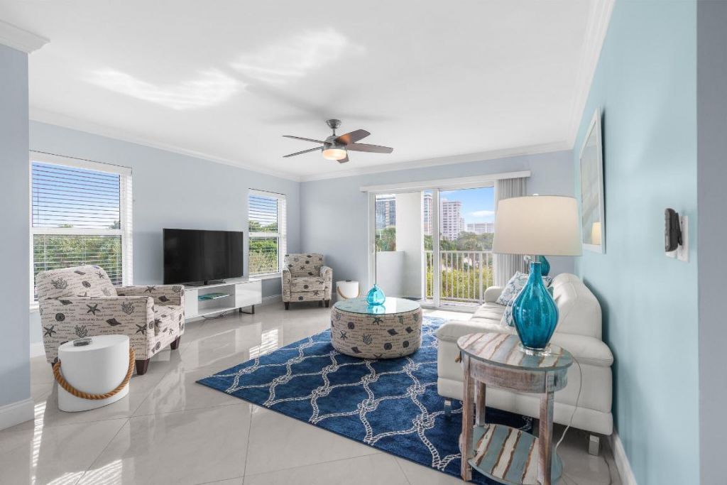 950 Ponce De Leon Road, Unit 401, Boca Raton, FL 33432 Photo