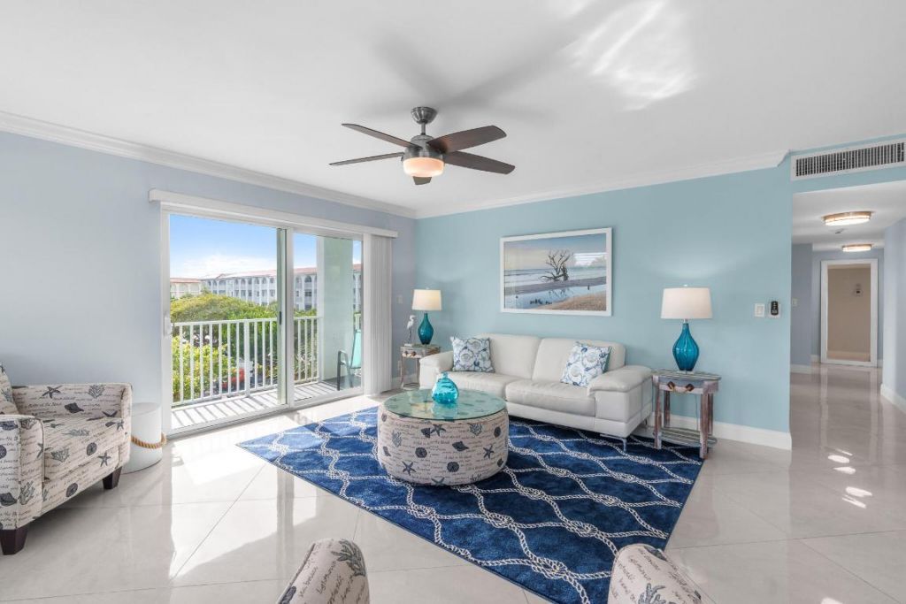 950 Ponce De Leon Road, Unit 401, Boca Raton, FL 33432 Photo