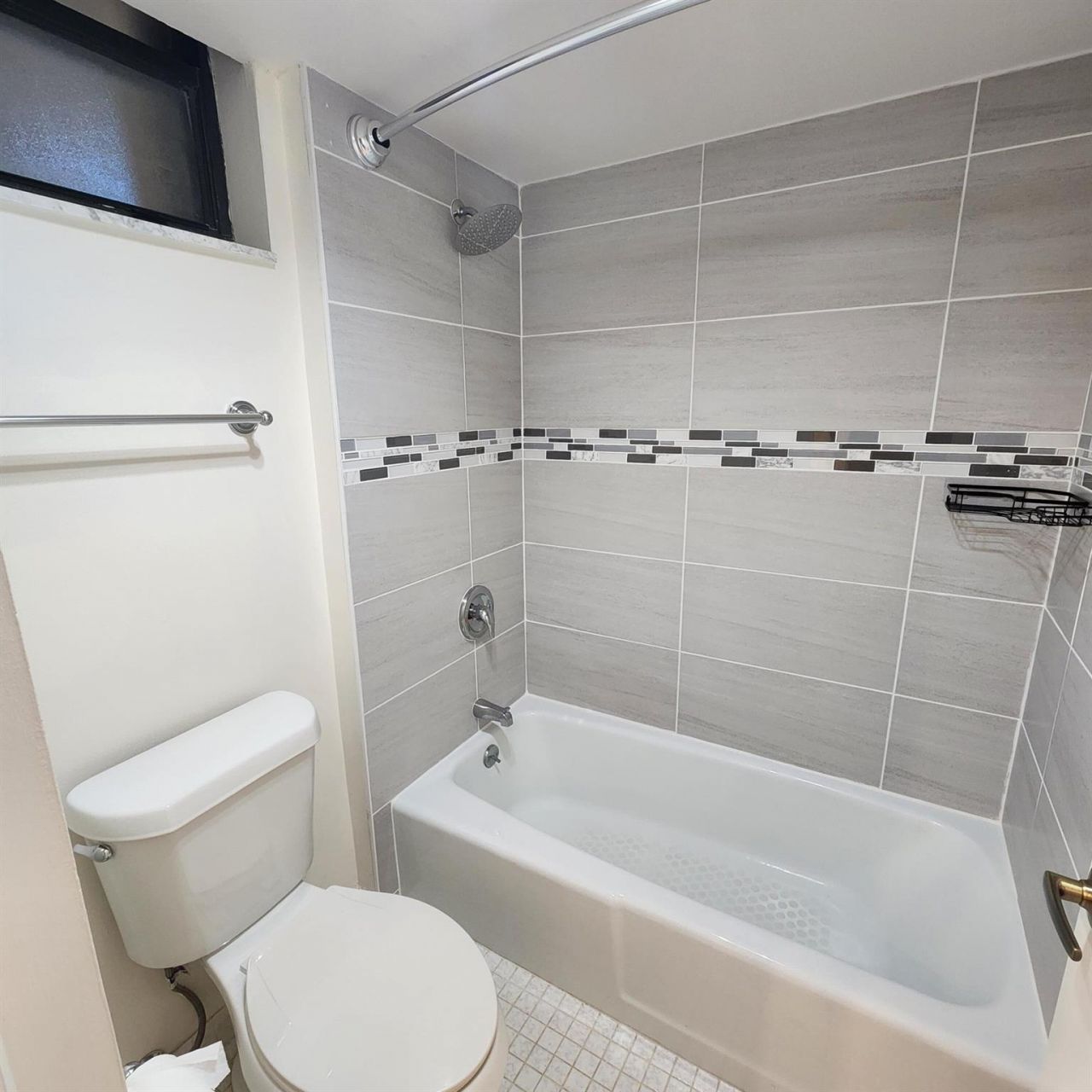 5390 Woodland Lakes Drive, Unit 102, Palm Beach Gardens, FL 33418 Photo