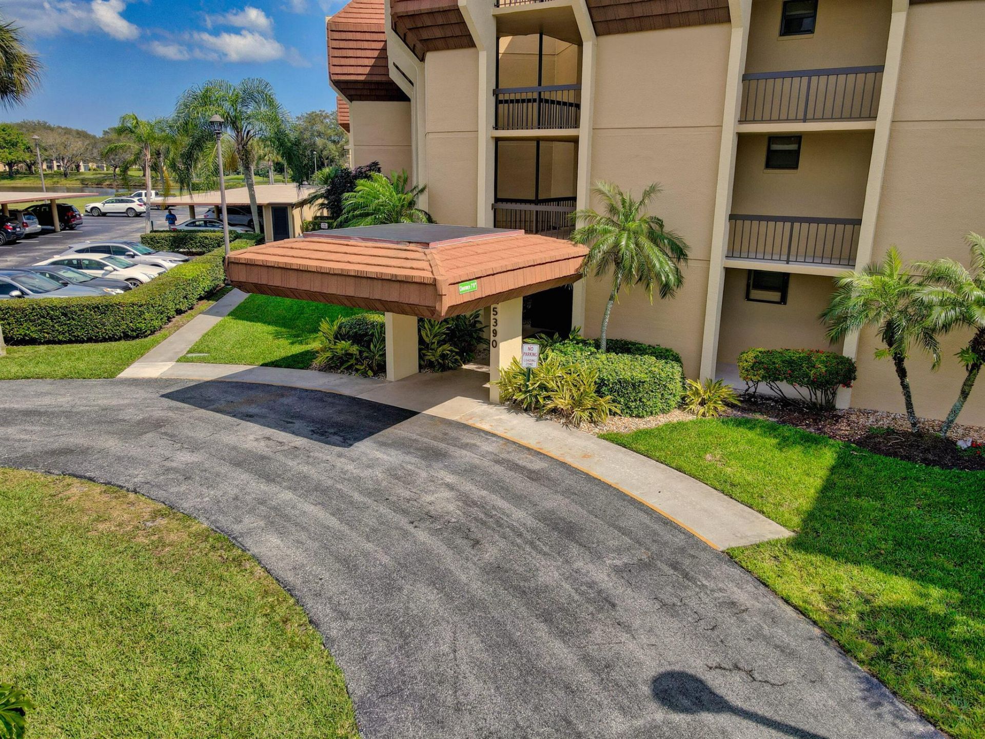 5390 Woodland Lakes Drive, Unit 102, Palm Beach Gardens, FL 33418 Photo