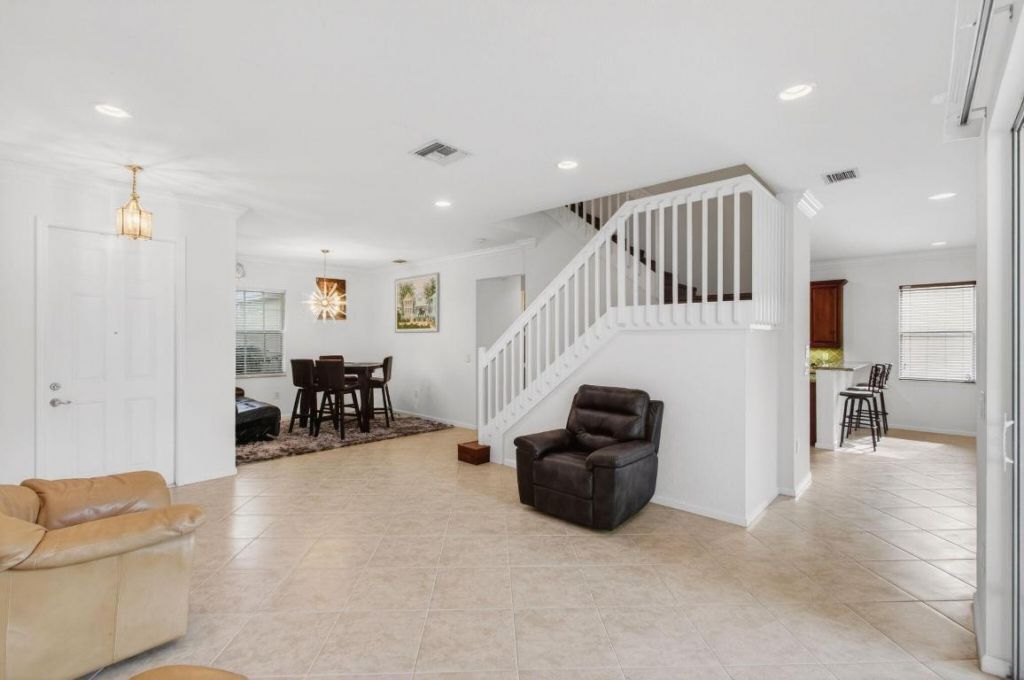 7533 Topiary Avenue, Boynton Beach, FL 33437 Photo