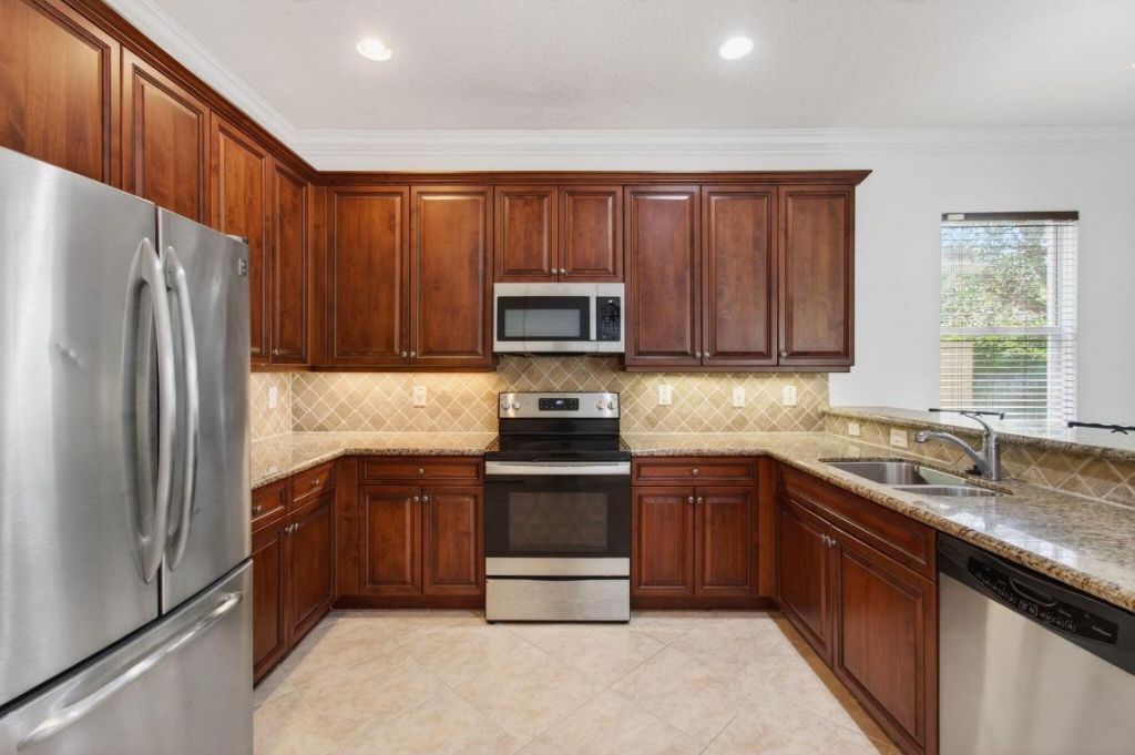 7533 Topiary Avenue, Boynton Beach, FL 33437 Photo