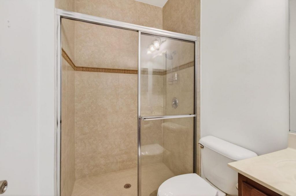 7533 Topiary Avenue, Boynton Beach, FL 33437 Photo