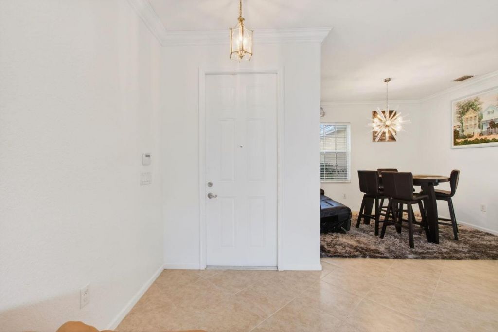 7533 Topiary Avenue, Boynton Beach, FL 33437 Photo