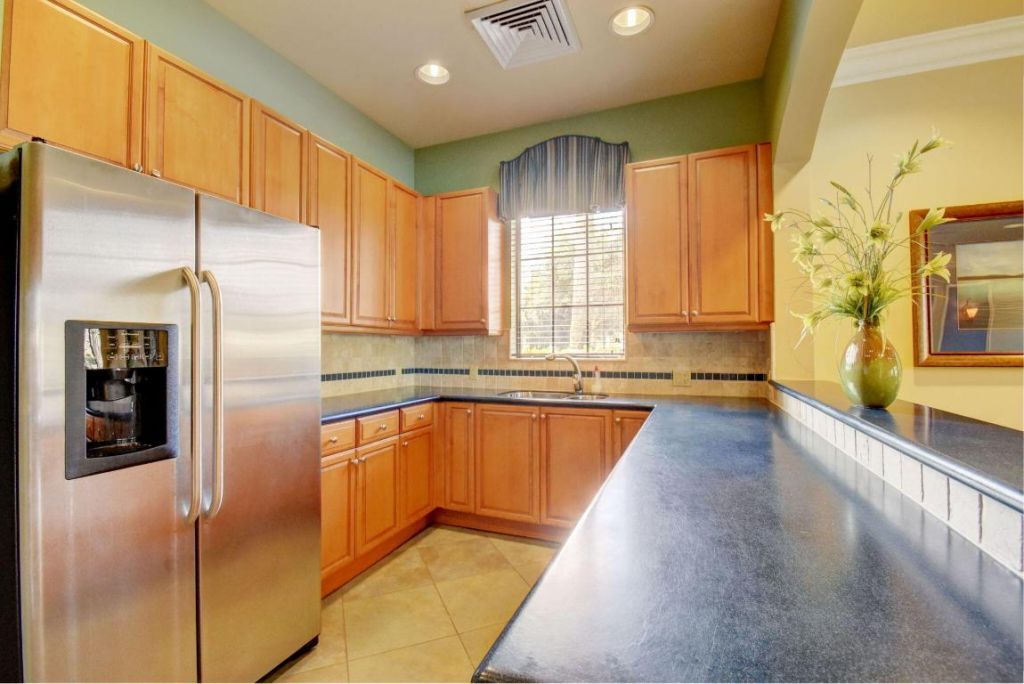 7533 Topiary Avenue, Boynton Beach, FL 33437 Photo