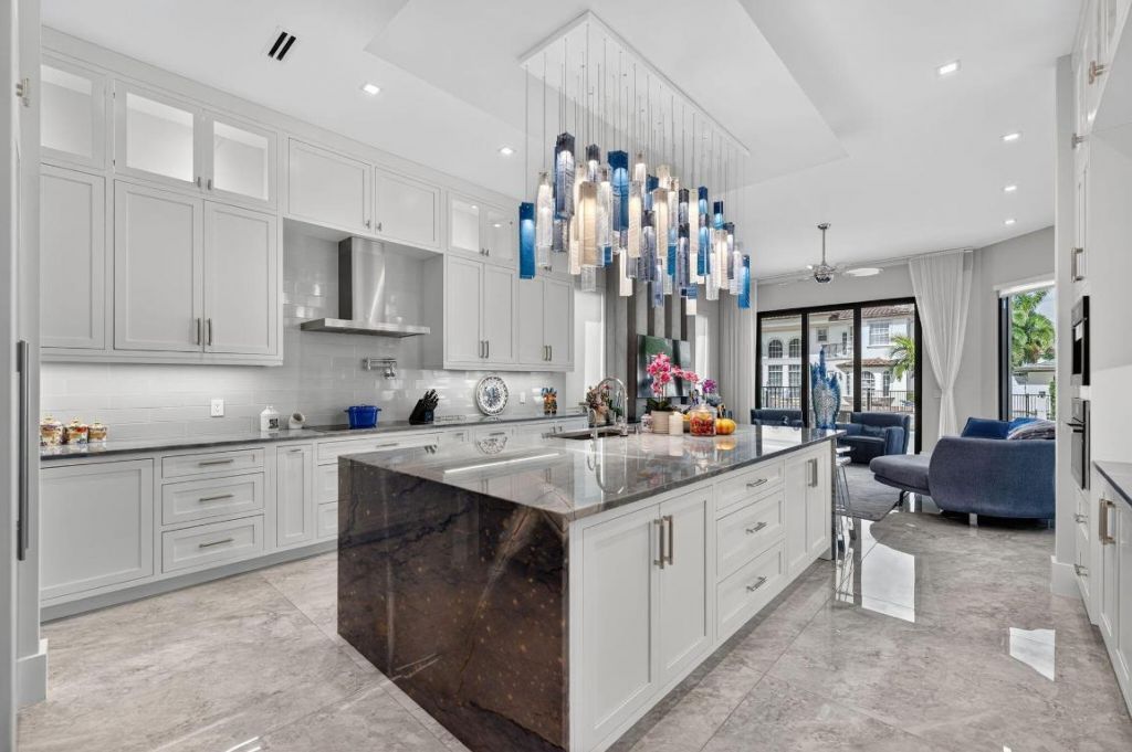 785 NE 70th Street, Boca Raton, FL 33487 Photo