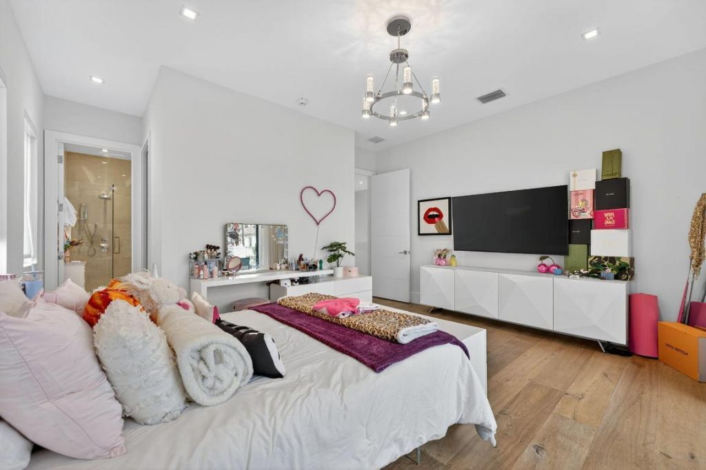 785 NE 70th Street, Boca Raton, FL 33487 Photo