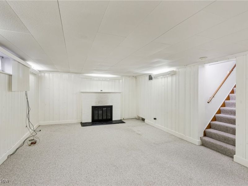 472 Sunset Drive, Amherst, OH 44001 Photo 36