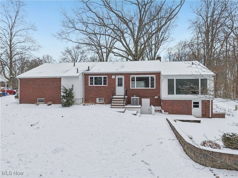 472 Sunset Drive, Amherst, OH 44001 Photo 45