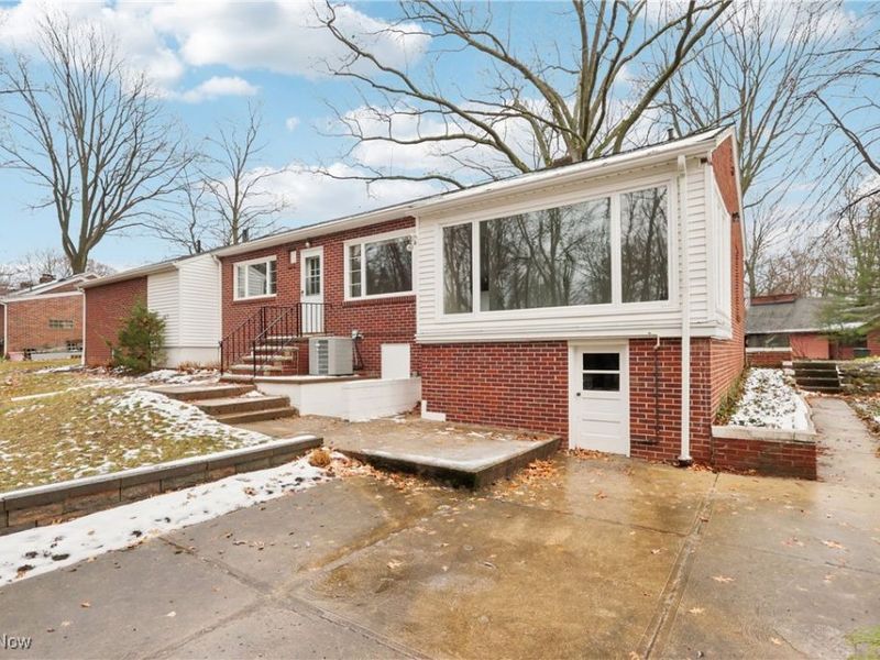 472 Sunset Drive, Amherst, OH 44001 Photo 46