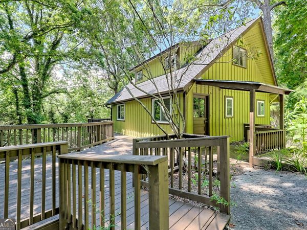11 Electric Avenue, Clayton, GA 30525