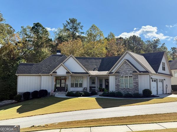 415 Vanderbilt Parkway, Newnan, GA 30265