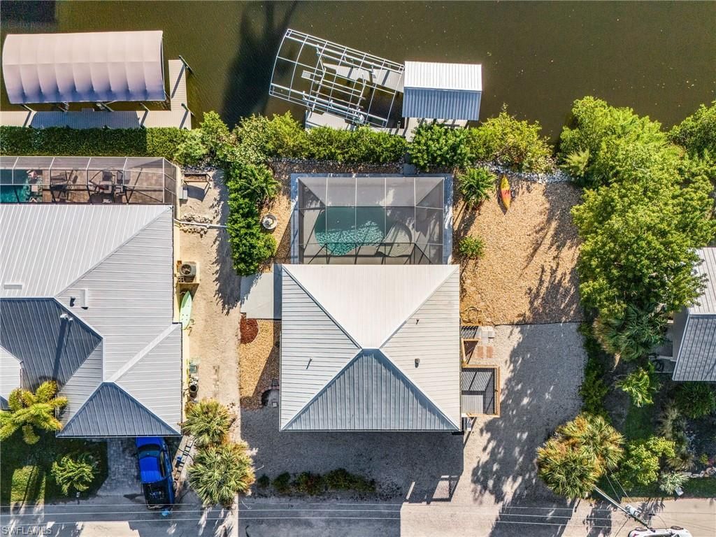 3637 Schooner Ln, Saint James City, FL 33956 Photo