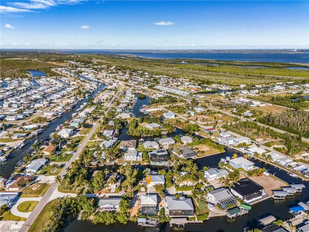 3637 Schooner Ln, Saint James City, FL 33956 Photo