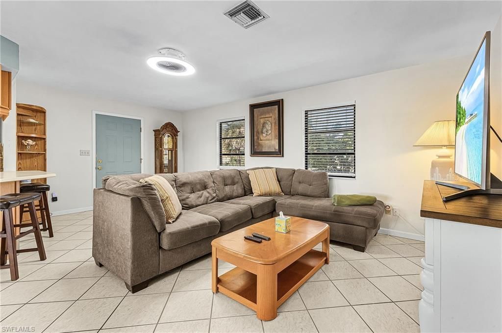 3637 Schooner Ln, Saint James City, FL 33956 Photo