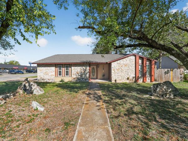 1209 Sagebrush DR, Round Rock, TX 78681