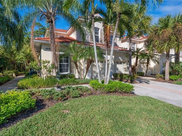 4695 Winged Foot CT, Unit 101, NAPLES, FL 34112