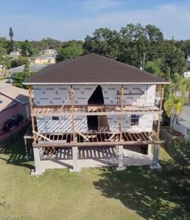 2129 Davis Blvd, Fort Myers, FL 33905 Main Photo