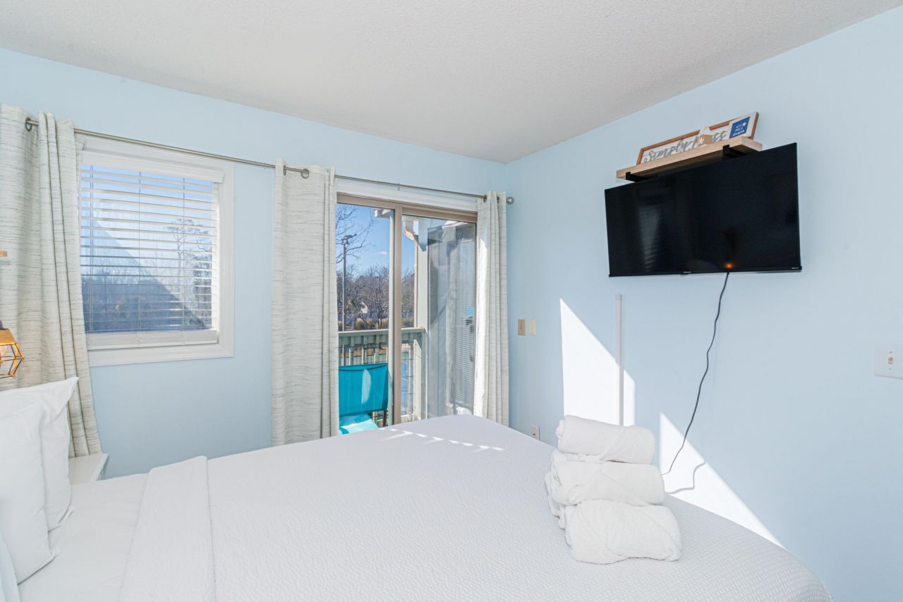 5905 S Kings Hwy. Photo 12