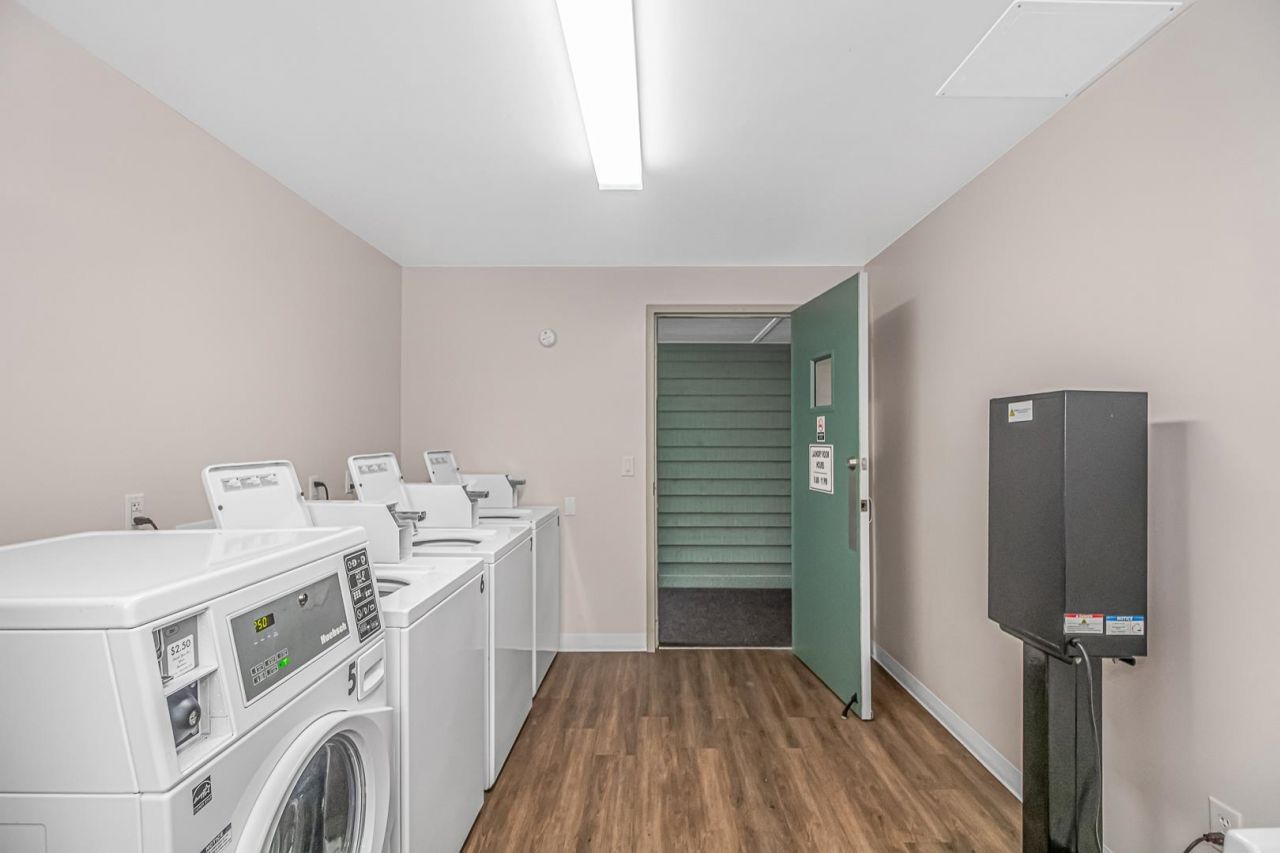 5905 S Kings Hwy. Photo 23