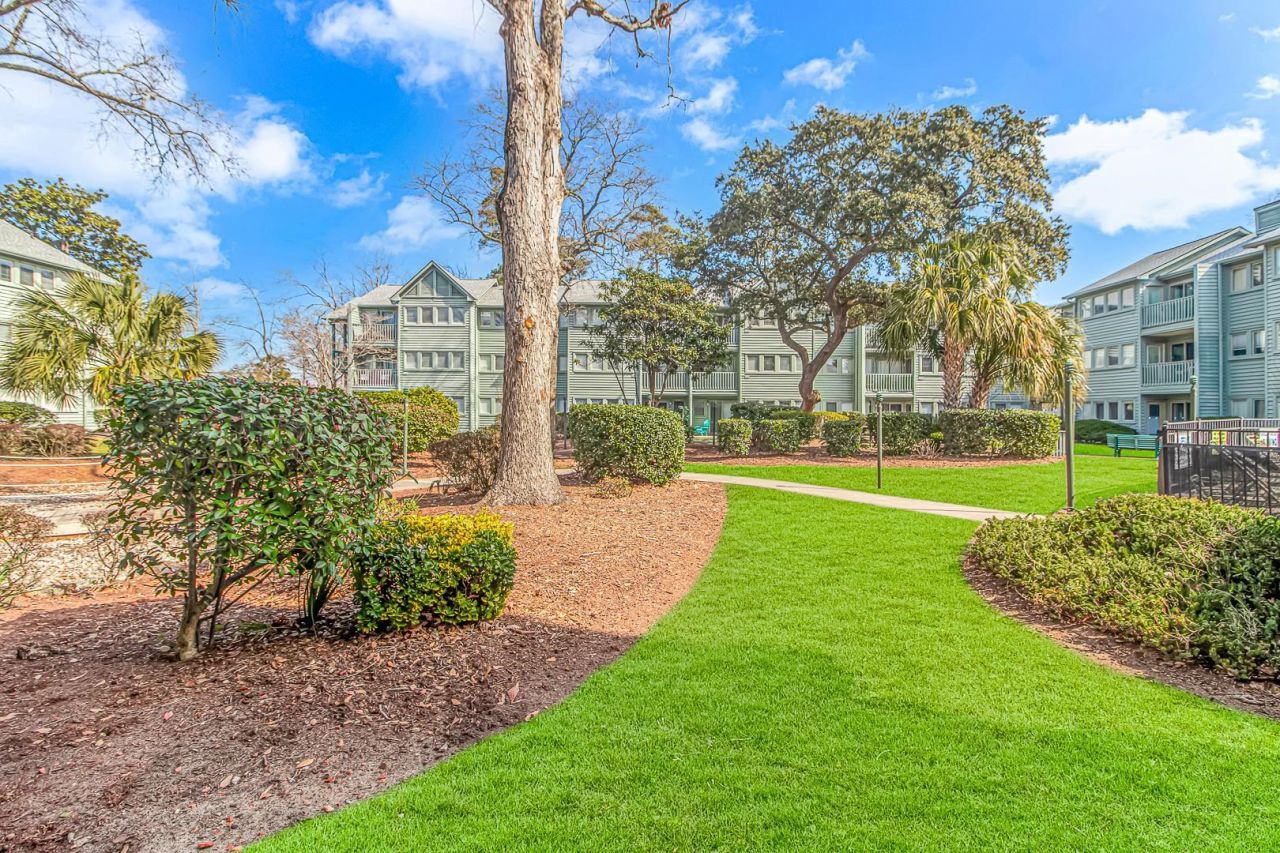 5905 S Kings Hwy. Photo 36