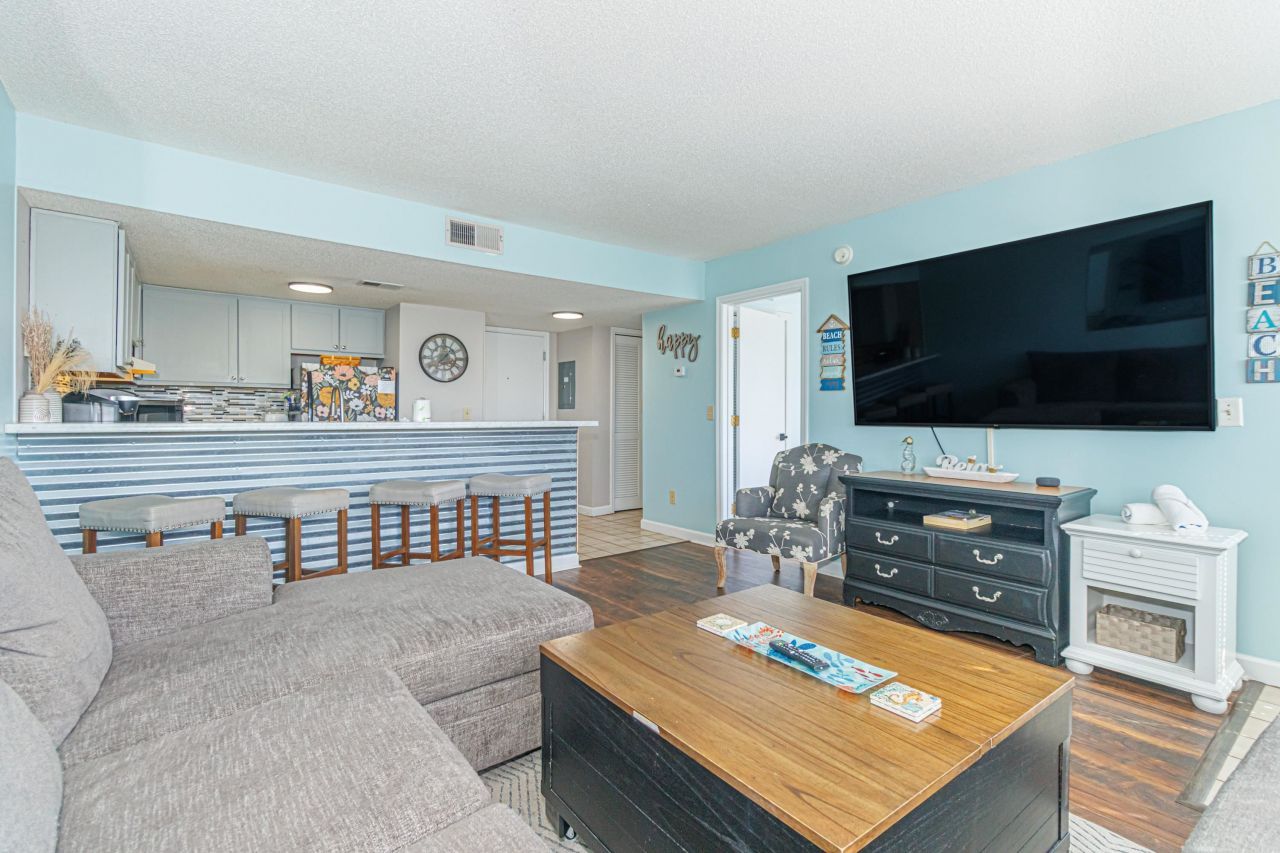 5905 S Kings Hwy. Photo 6