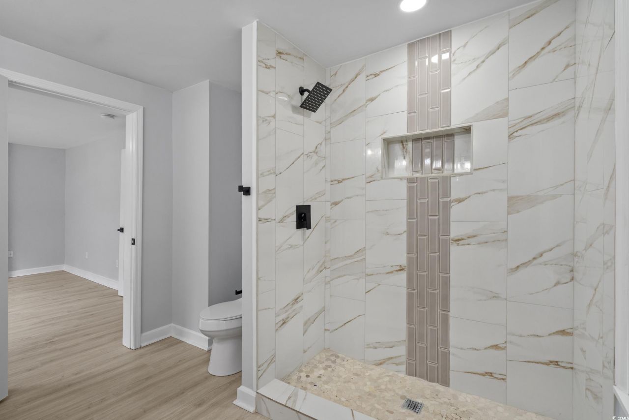 2730 Cultra Rd. Photo 33