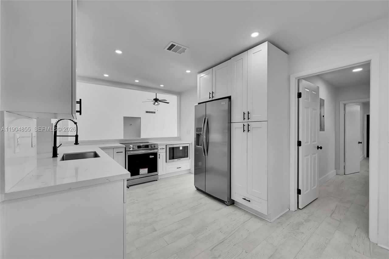 4603 King Palm Dr, Tamarac, FL 33319 Photo