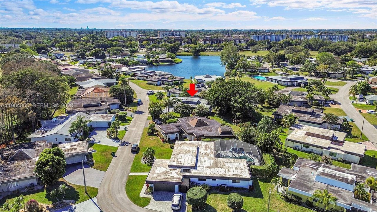 4603 King Palm Dr, Tamarac, FL 33319 Photo