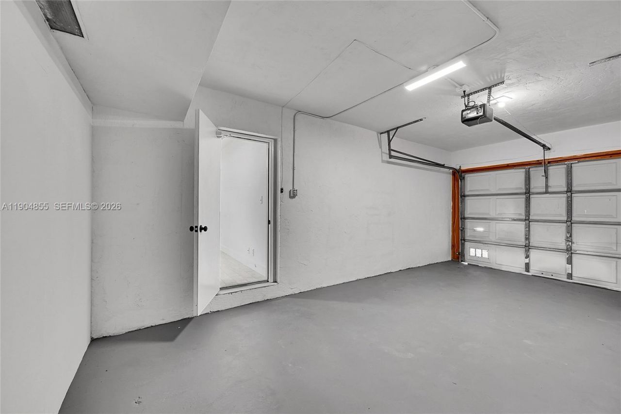 4603 King Palm Dr, Tamarac, FL 33319 Photo