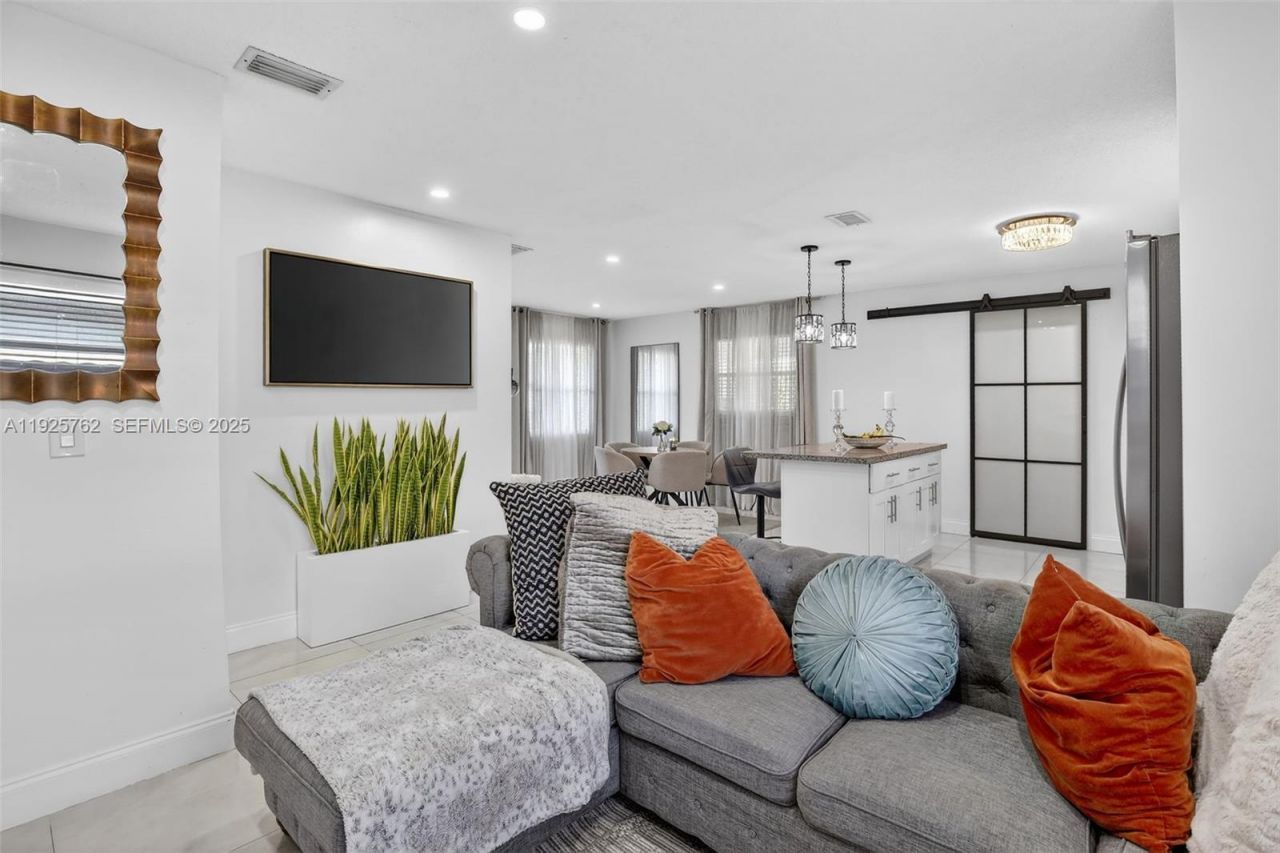 2256 Simms St, Hollywood, FL 33020 Photo