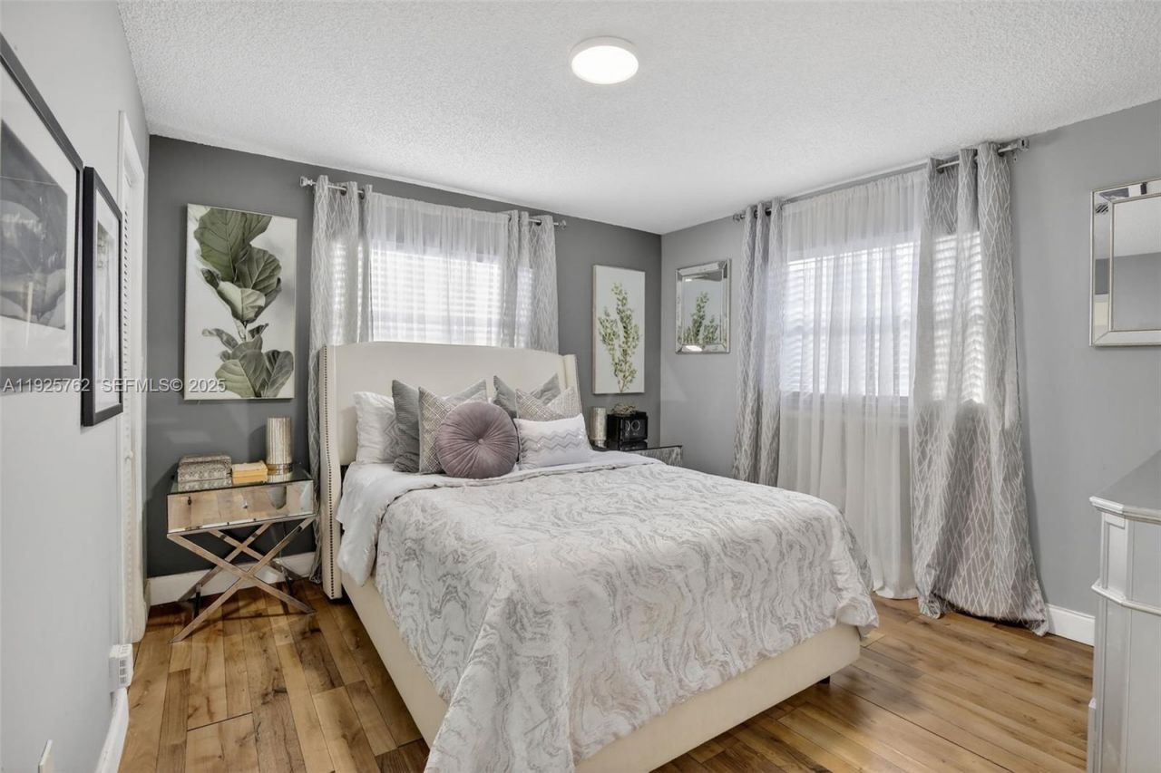 2256 Simms St, Hollywood, FL 33020 Photo