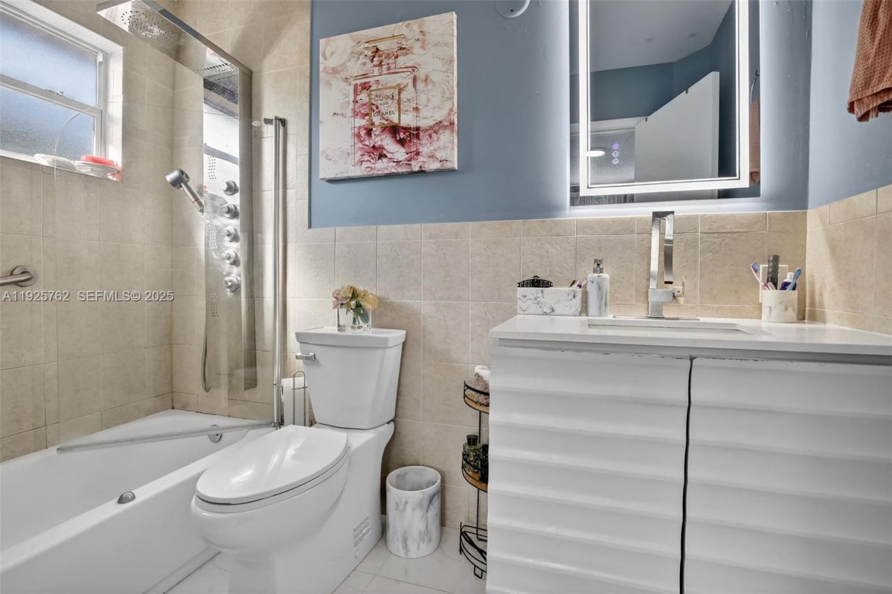 2256 Simms St, Hollywood, FL 33020 Photo