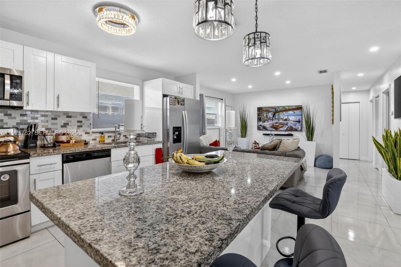 2256 Simms St, Hollywood, FL 33020 Photo